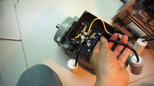 Khắc phục motor điện quay ngược chiều
